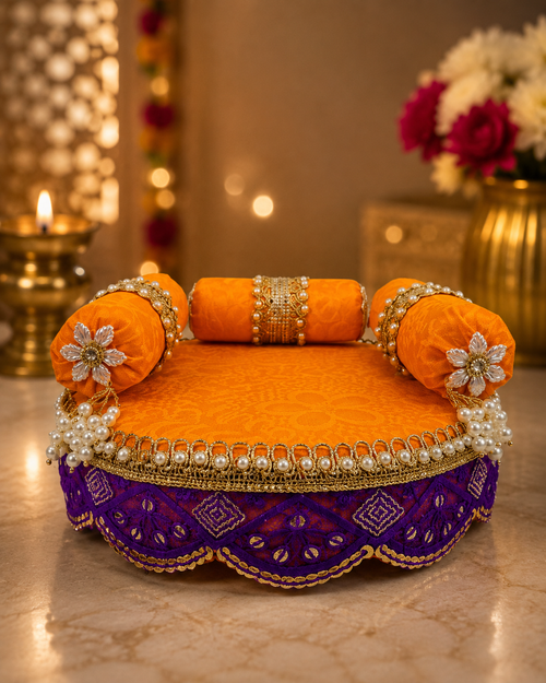 Madhur Sofa